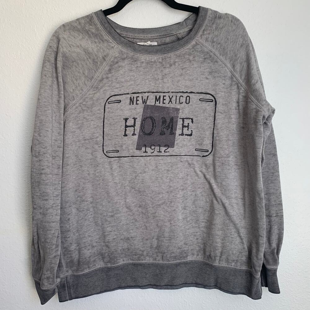 5/$25 Maurices New Mexico Sweatshirt in Gray